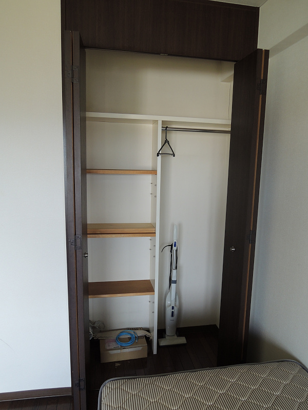 収納　家具家電付き
