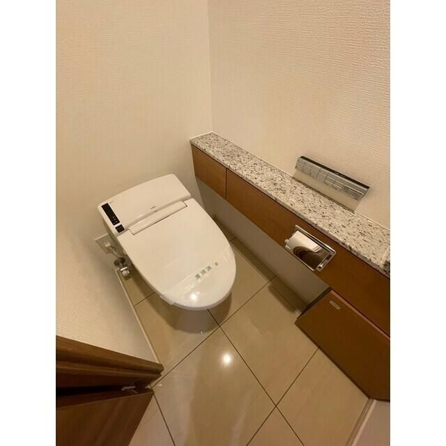 トイレ　参考写真
