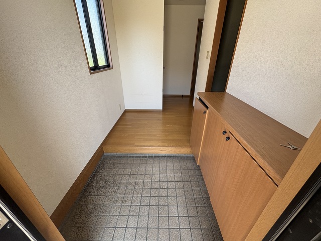 高崎市下豊岡 戸立住宅の玄関写真