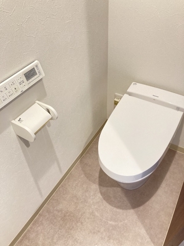 トイレ　トイレ