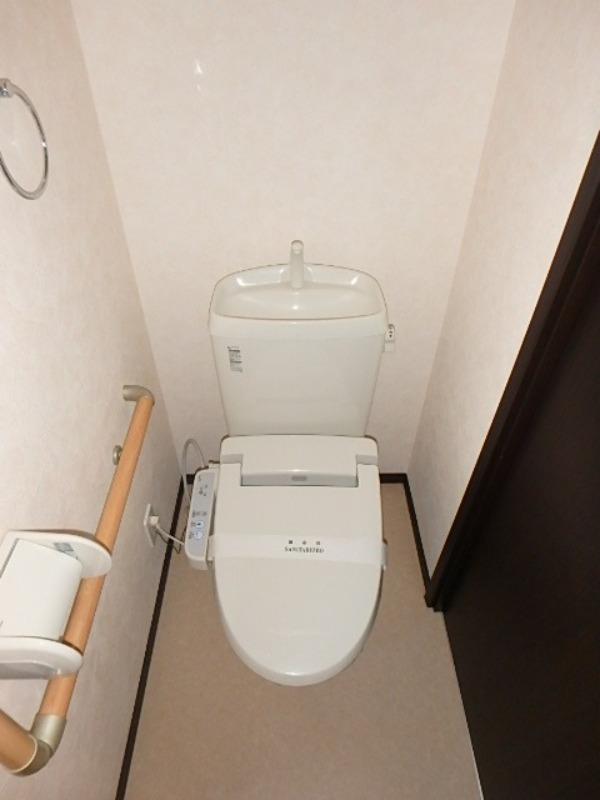 トイレ　図面と現状に相違がある場合には現状を優先