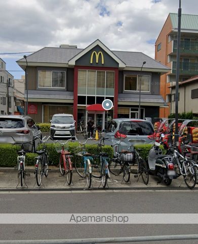 飲食店　マクドナルド豊新店（飲食店）まで274m