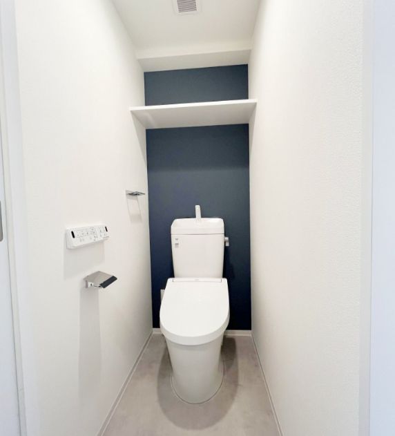 都営浅草線 蔵前駅 徒歩1分 15階建 築3年のトイレ写真
