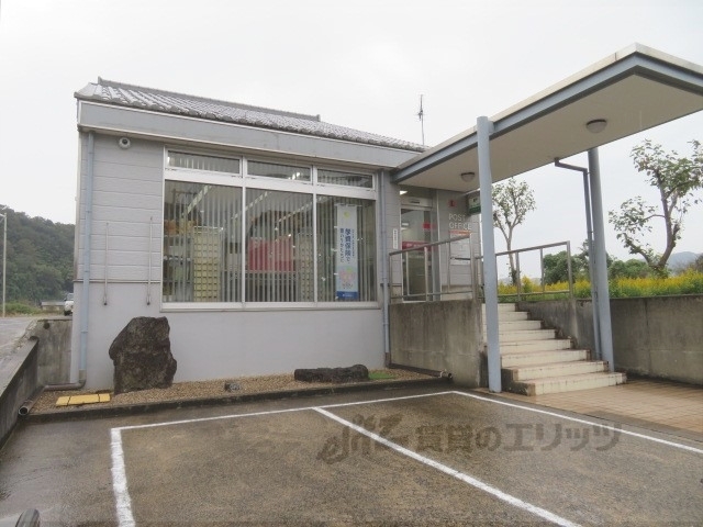 郵便局　豊岡三江郵便局（郵便局）まで450m