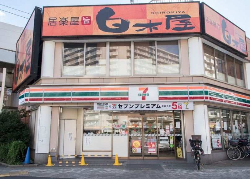 コンビニ　セブンイレブン 江東大島8丁目店（コンビニ）まで65m