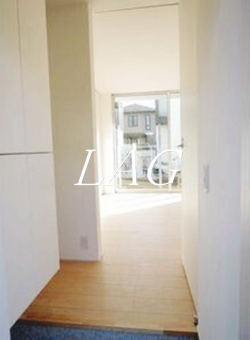 玄関　玄関です。