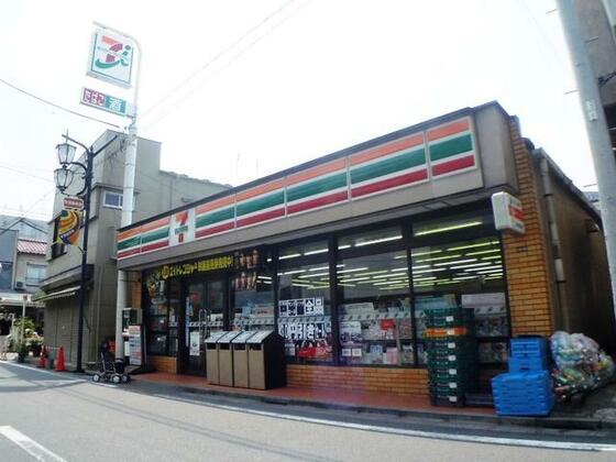コンビニ　セブンイレブン杉並日大二高店（コンビニ）まで338m