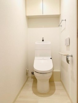 トイレ　別部屋参考写真