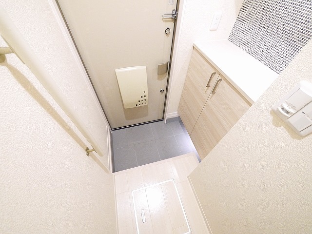 玄関　落ち着いた玄関です