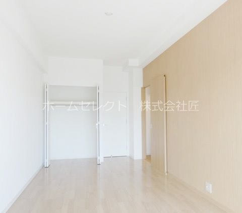 パークテラス花谷の居間写真