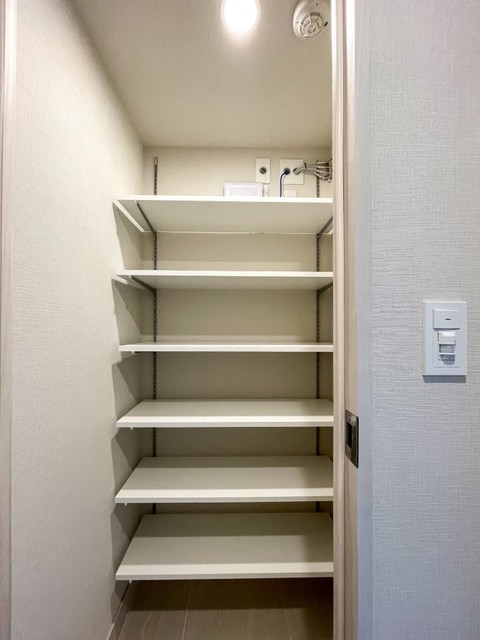 玄関　※写真は同タイプ住戸です。