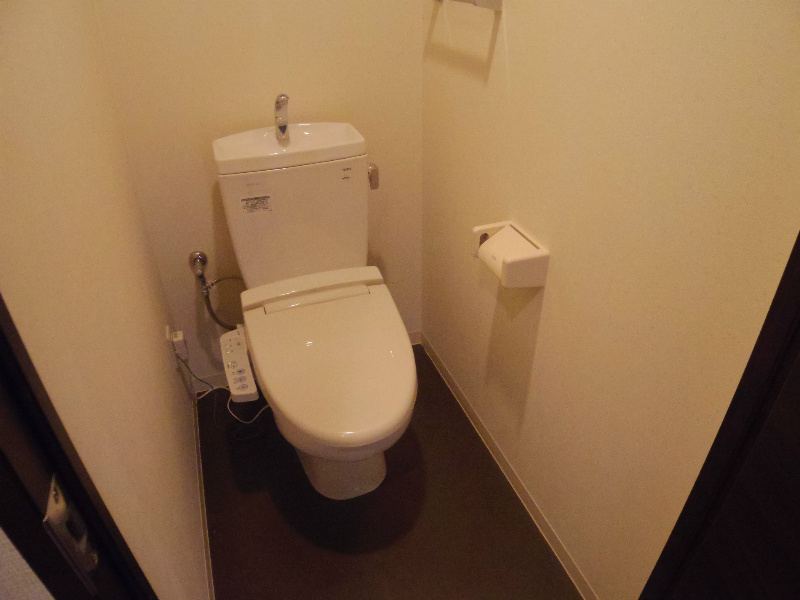 トイレ　清潔感あるトイレです