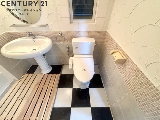トイレ　浴室内にトイレがあります☆