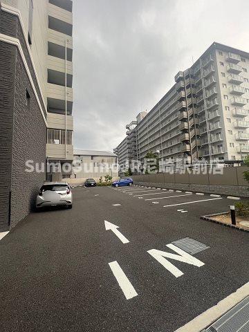 駐車場　車をお持ちの方に嬉しい駐車場付きの物件です
