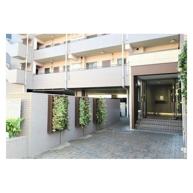 ロビー　※参考写真。現況優先