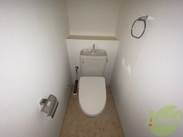 トイレ　トイレにはウォシュレットが付いているので良いですね。