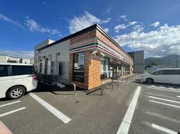 コンビニ　セブンイレブン札幌前田2条10丁目店（コンビニ）まで487m