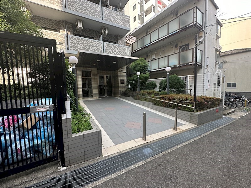 エスリード新神戸の外観写真