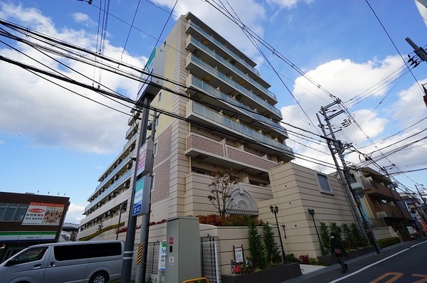 建物外観　オンライン内覧実施中