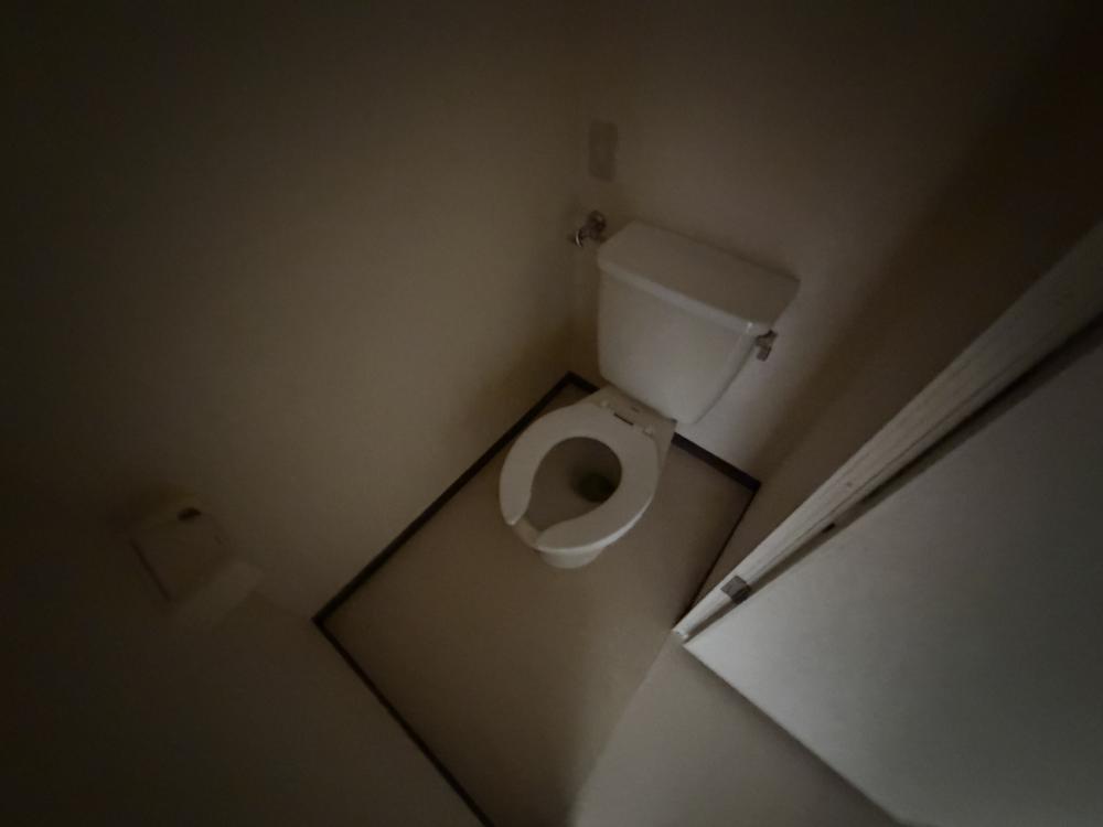 芦屋浜高層2号棟のトイレ写真