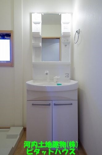 その他　シャンプードレッサー付き