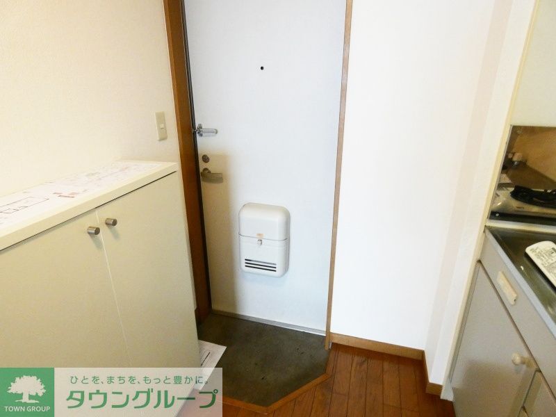 玄関　設備