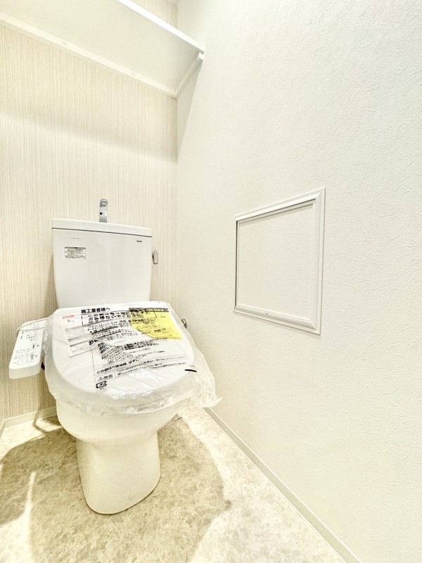 名鉄名古屋本線 堀田駅 徒歩3分 11階建 築2年のトイレ写真