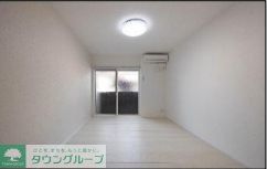 アザーレ・ナッジ海老名の居間写真