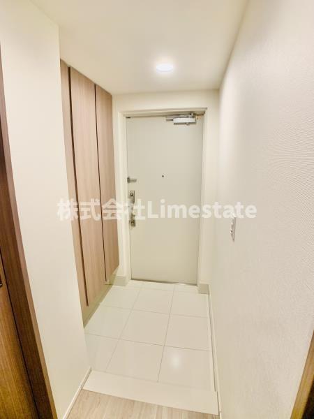 Brillia City 西早稲田の玄関写真