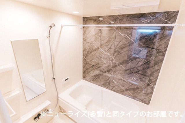 バス・シャワールーム　お風呂です