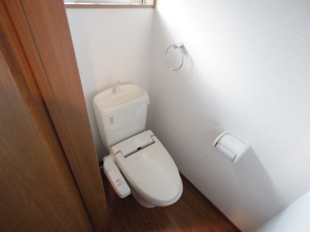 クレール森本2のトイレ写真