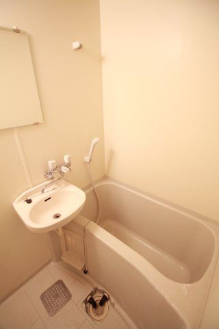 バス・シャワールーム　（別タイプ参考写真）ルミエール巣鴨　　豊島区巣鴨4
