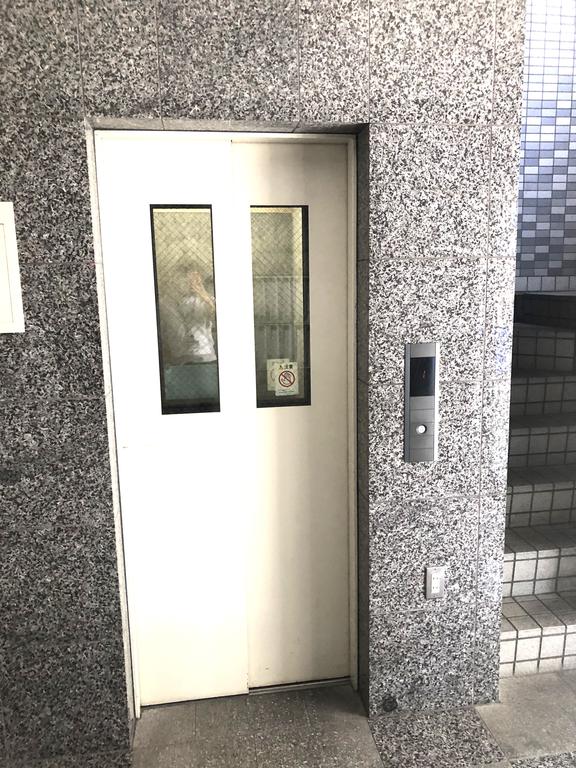 エクセレント上新8の外観写真