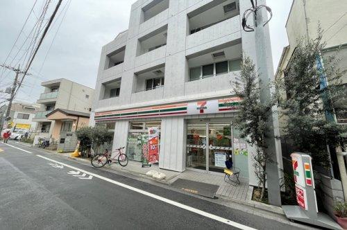 コンビニ　セブンイレブン 世田谷経堂すずらん通り店（コンビニ）まで521m
