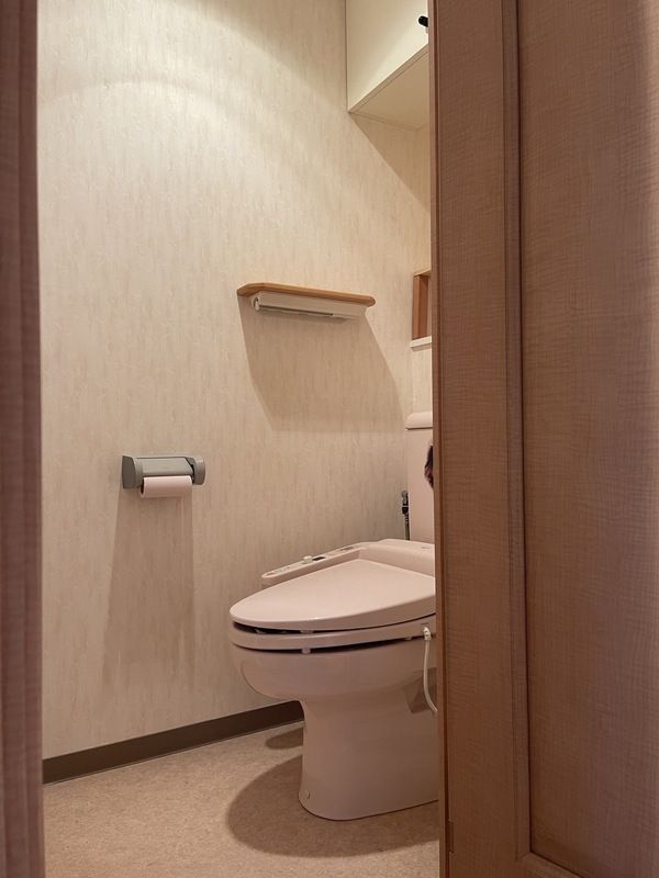トイレ　シンプルで使いやすいトイレです