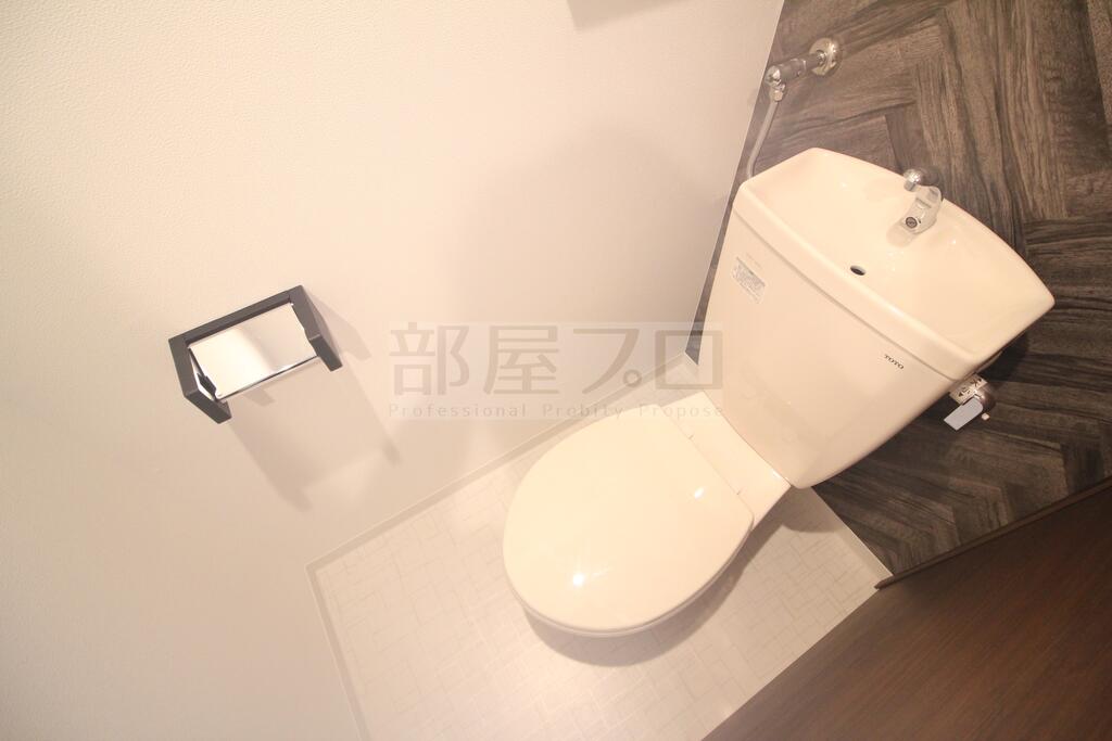 Gareria+Hのトイレ写真