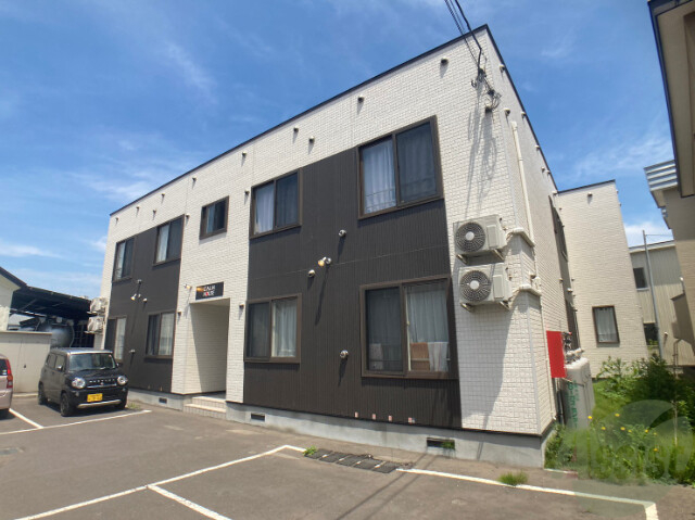 建物外観　札幌市北区篠路七条「ＣＡＬＭＨＯＵＳＥ」