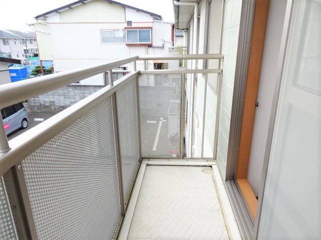バルコニー　南西向きのバルコニー※同タイプ参考写真