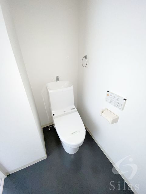 南海本線 堺駅 徒歩13分 2階建 築14年のトイレ写真