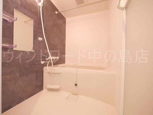 バス・シャワールーム　詳細は、ウィンドワード中の島店までご相談下さい。