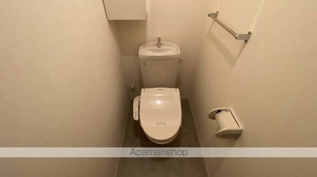 リバーパレス B棟のトイレ写真