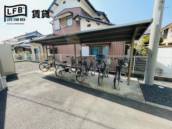バルコニー　駐輪場