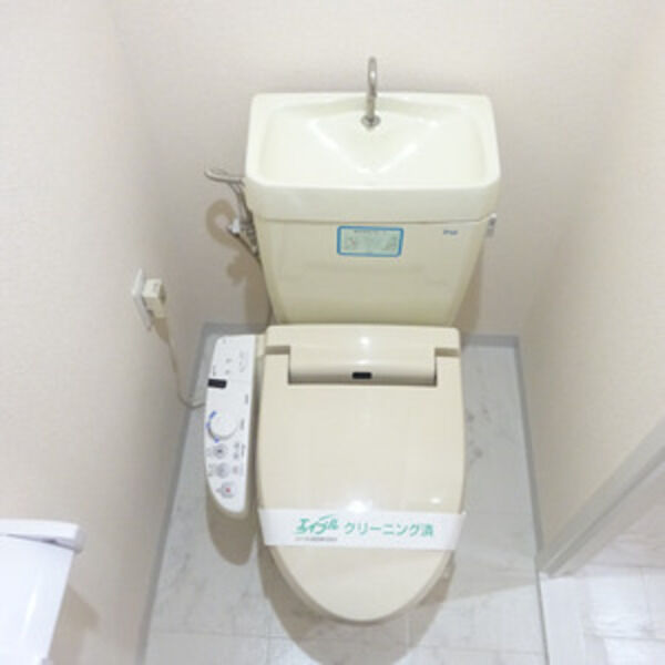 ファミール森後のトイレ写真