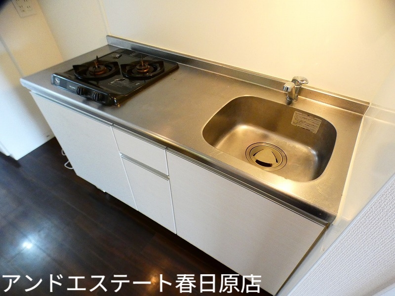 キッチン　便利な２口コンロ付き