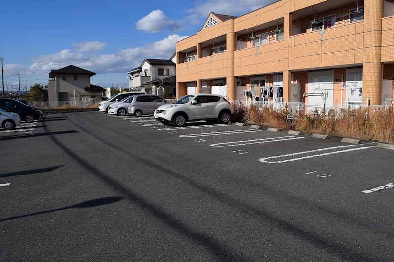 駐車場　※106
