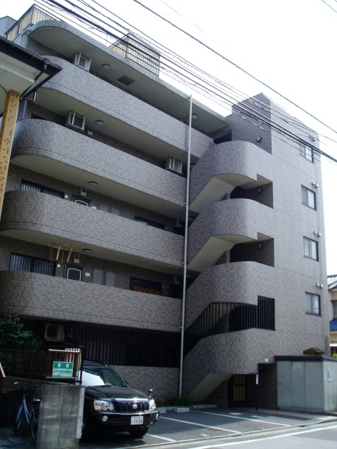 建物外観　※禁煙者限定です