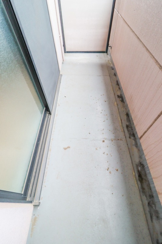 バルコニー　図面と現状に相違がある場合には現状を優先