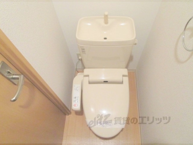【ヒューマンヒルズ３のトイレ】
