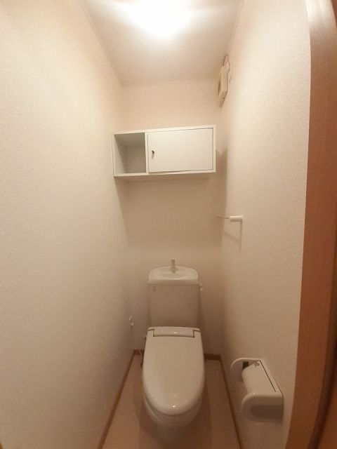 【御坊市名屋町のアパートのトイレ】