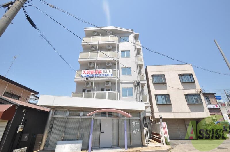 神戸市須磨区須磨浦通のマンションの建物外観